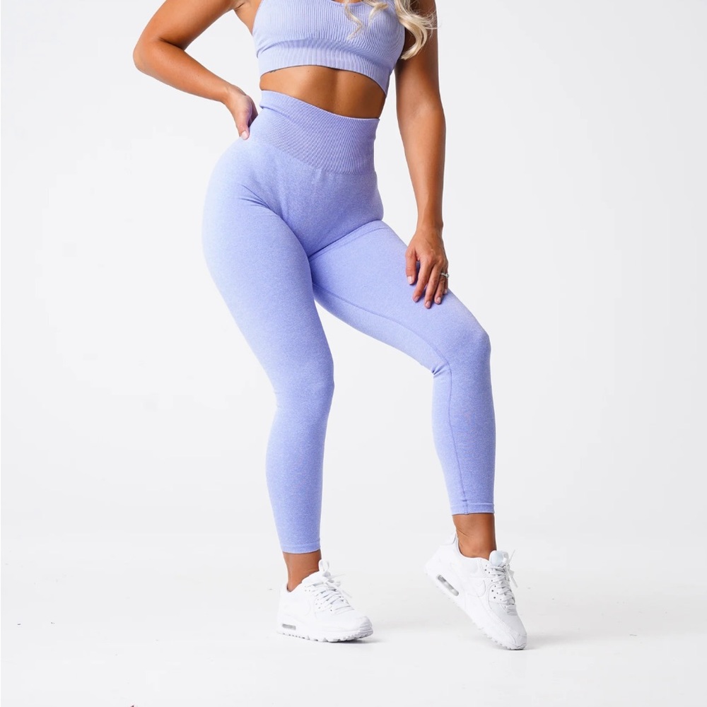 Nvgtn Periwinkle Scrunch Seamless Leggings